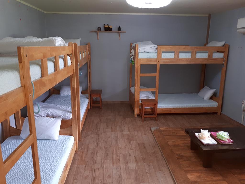 Joseph Tree Guest House Чечжу Екстер'єр фото